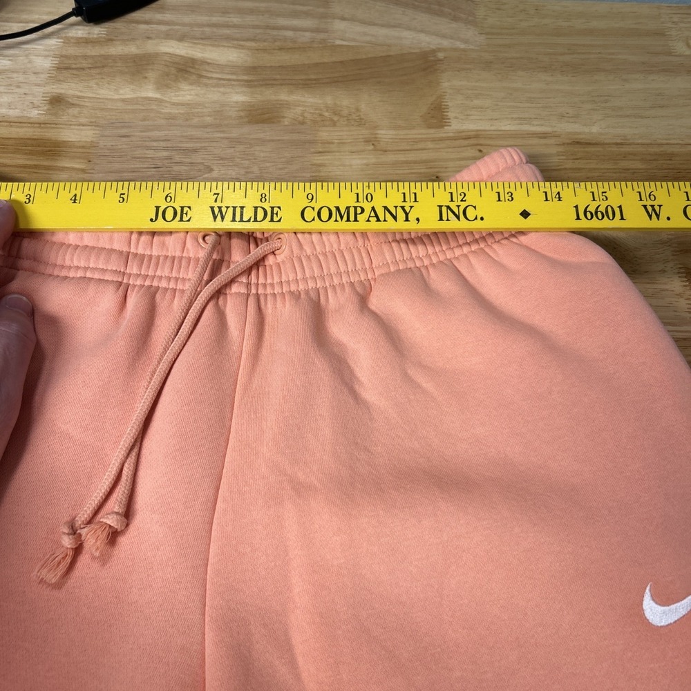 Nike Sportswear Mid Rise Fleece Shorts Small IH2108-844 Peach Workout Womens - Picture 5 of 11